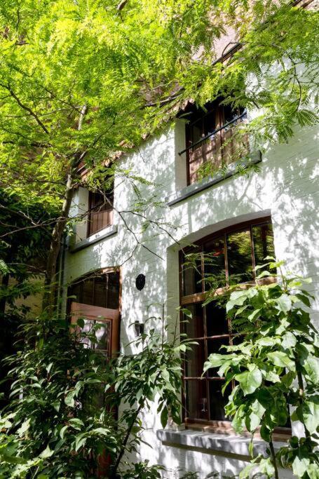 Carriage House In Quiet Ecological Garden Vila Antuérpia Exterior foto